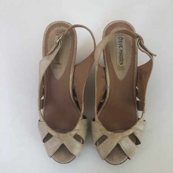 Steve Madden Metallic Wedge Sandals - Picture 4 of 6